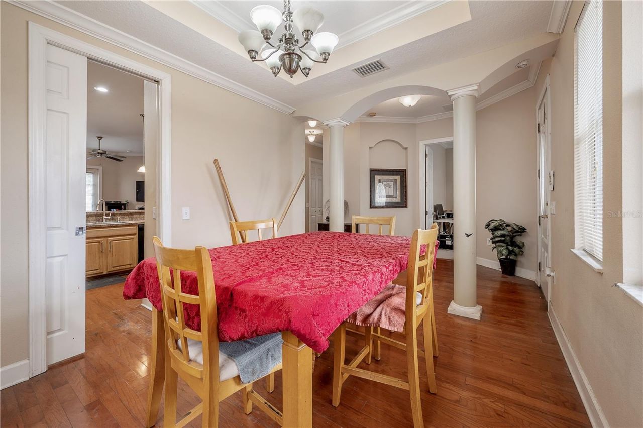 7402 N Central Avenue, Tampa, FL 33604 Photo