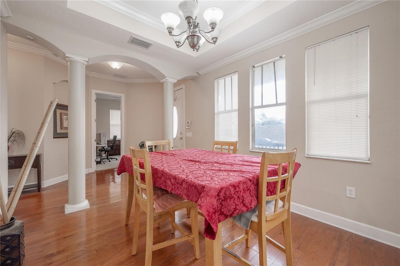 7402 N Central Avenue, Tampa, FL 33604 Photo