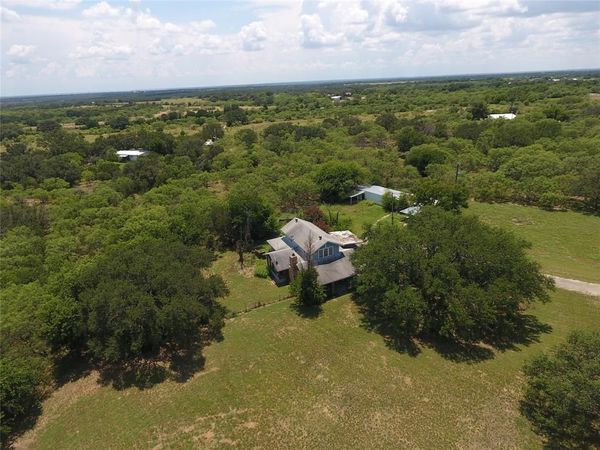 981 W Hwy 84, Mullin, TX 76864