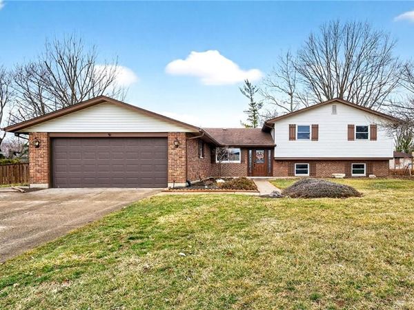 8141 Longcreek Drive, Washington TWP, OH 45458