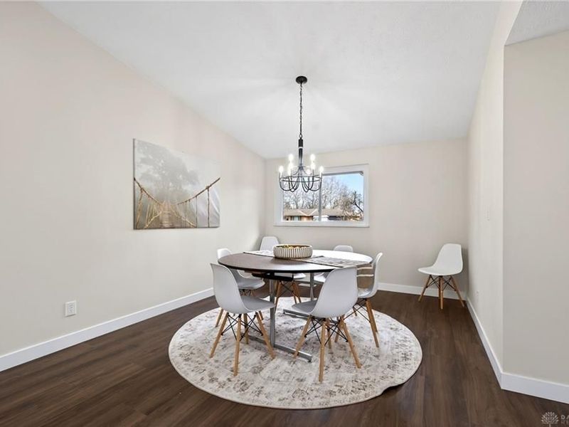 8141 Longcreek Drive, Washington Township, OH 45458 Photo 12