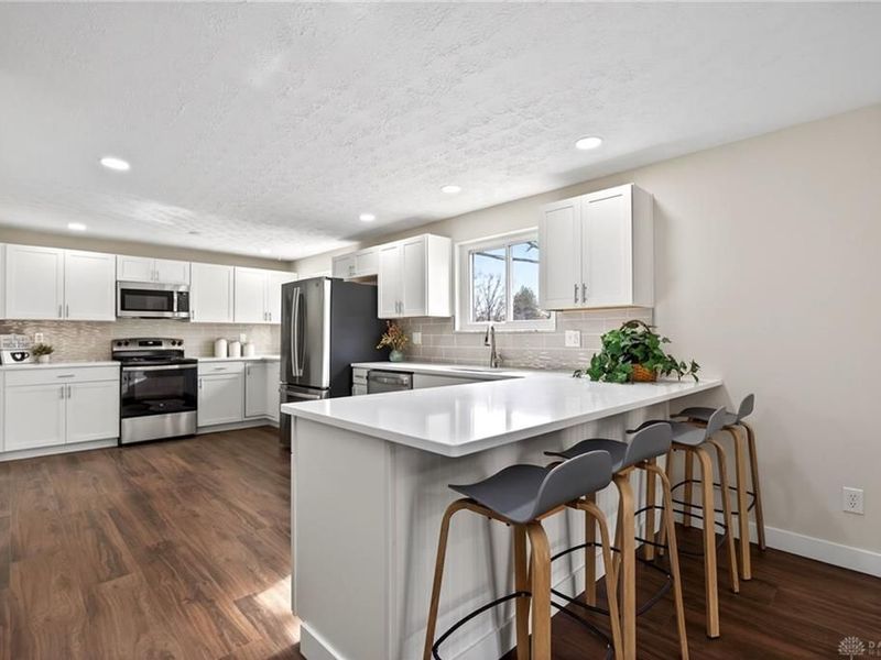 8141 Longcreek Drive, Washington Township, OH 45458 Photo 18