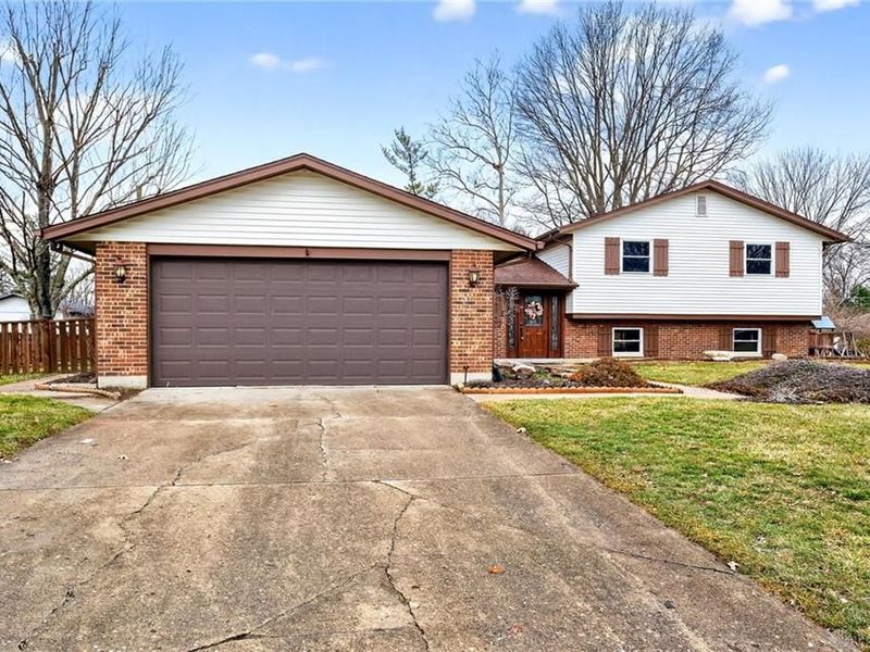 8141 Longcreek Drive, Washington Township, OH 45458 Photo 2