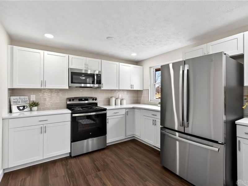 8141 Longcreek Drive, Washington Township, OH 45458 Photo 22