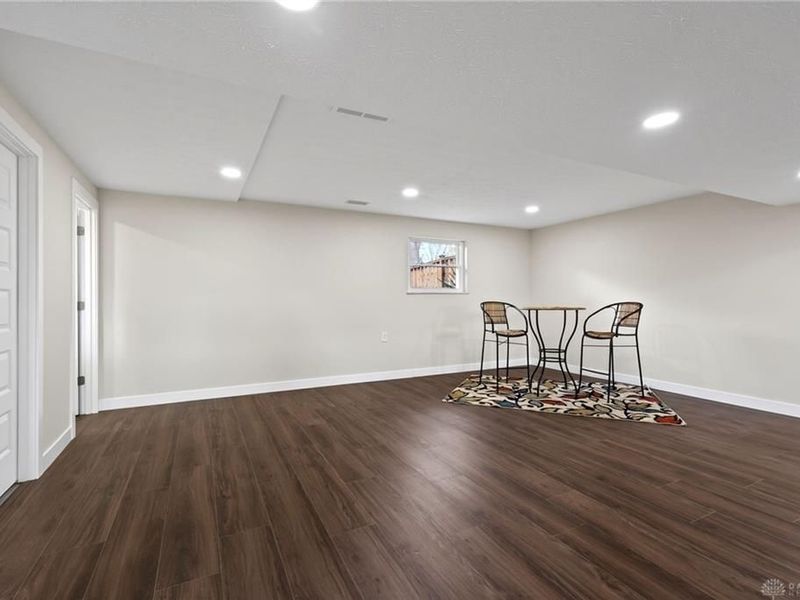 8141 Longcreek Drive, Washington Township, OH 45458 Photo 42