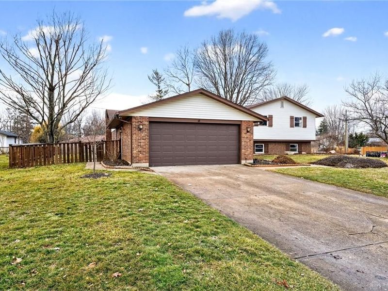 8141 Longcreek Drive, Washington Township, OH 45458 Photo 56