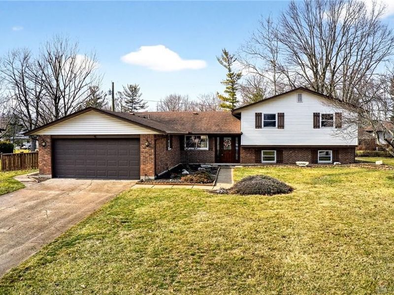 8141 Longcreek Drive, Washington Township, OH 45458 Photo 57