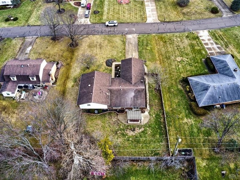 8141 Longcreek Drive, Washington Township, OH 45458 Photo 62