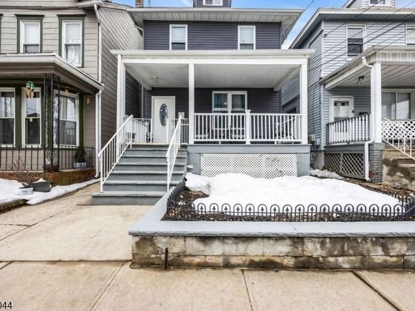 135 Brighton Ave, Perth Amboy, NJ 08861