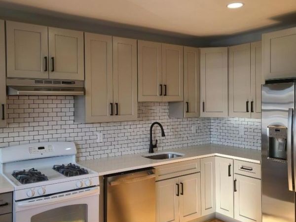 77 Shepherds Ln, Totowa, NJ 07512