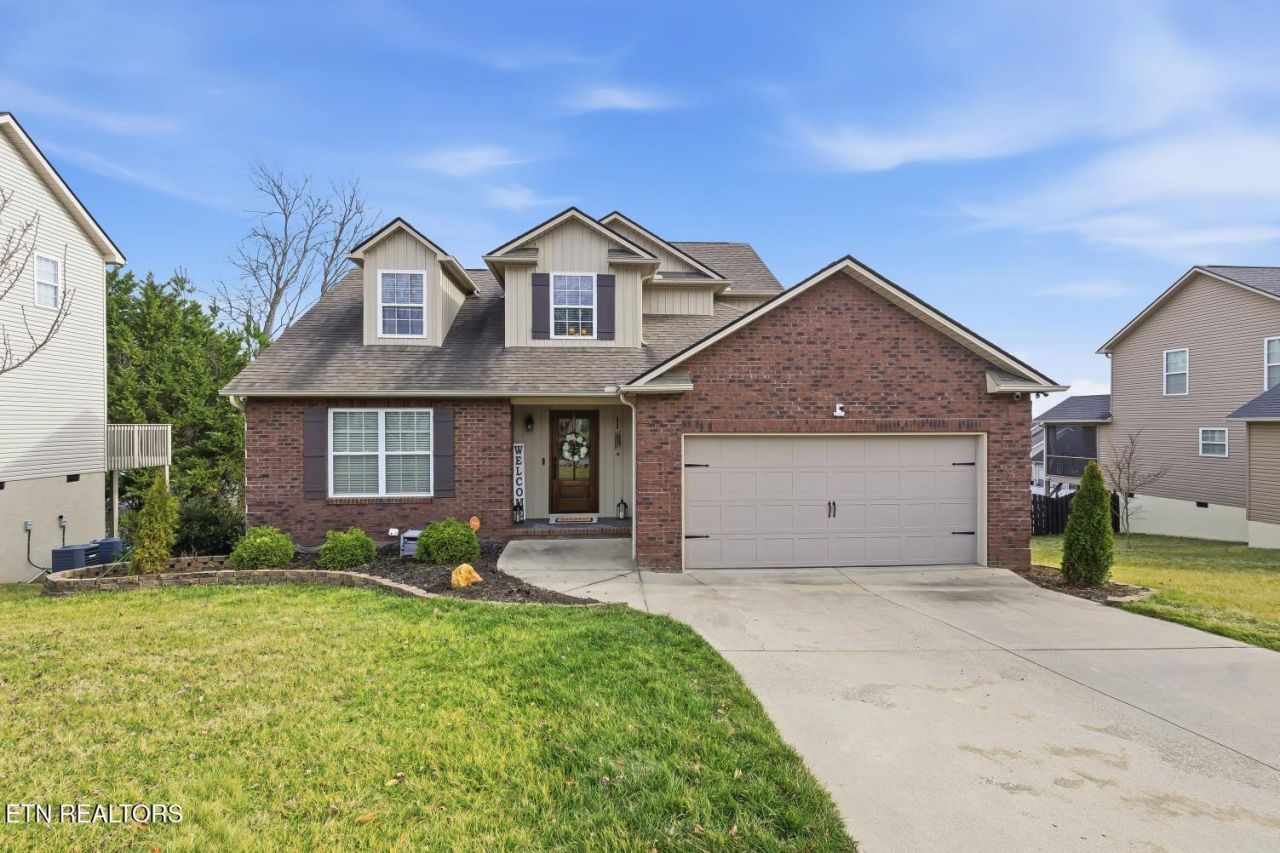 6410 Airtree Lane, Knoxville, TN 37931 Main Photo