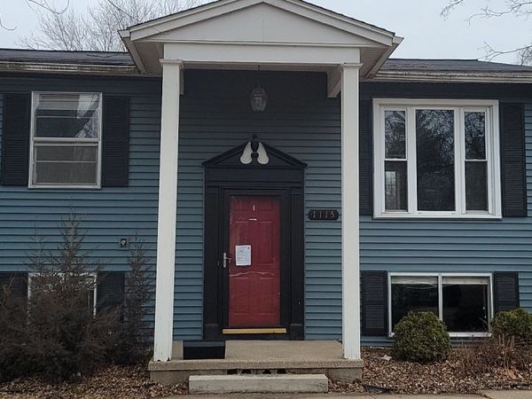 1115 S 12th Street, Clinton, IA 52732