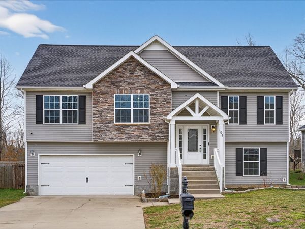 161 Sycamore Hill Dr, Clarksville, TN 37042