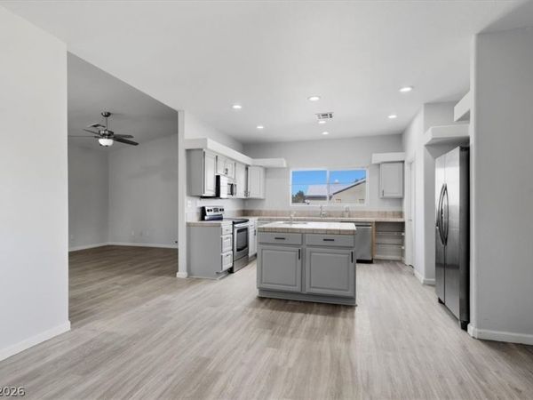 2940 Viva Place, Pahrump, NV 89048