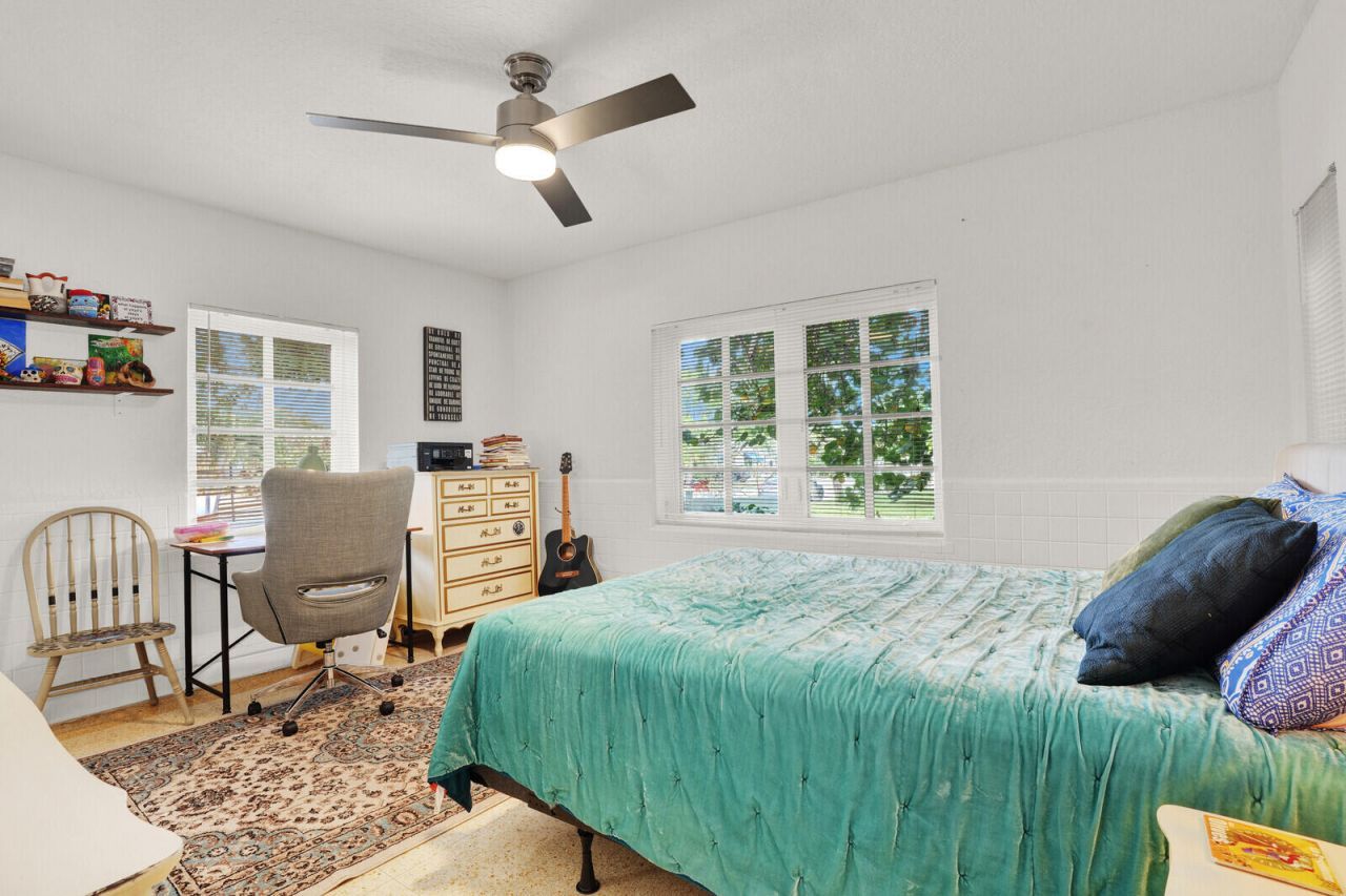 417 N 12th Avenue N, Lake Worth, FL 33460 Photo