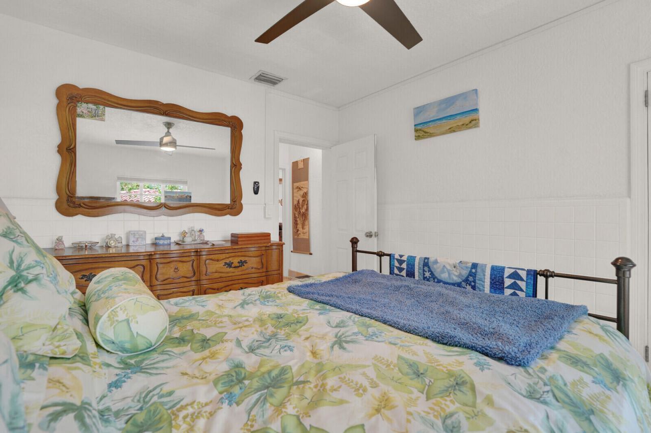 417 N 12th Avenue N, Lake Worth, FL 33460 Photo