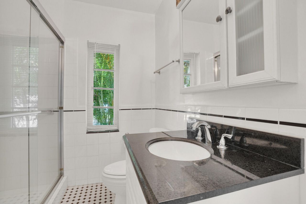 417 N 12th Avenue N, Lake Worth, FL 33460 Photo