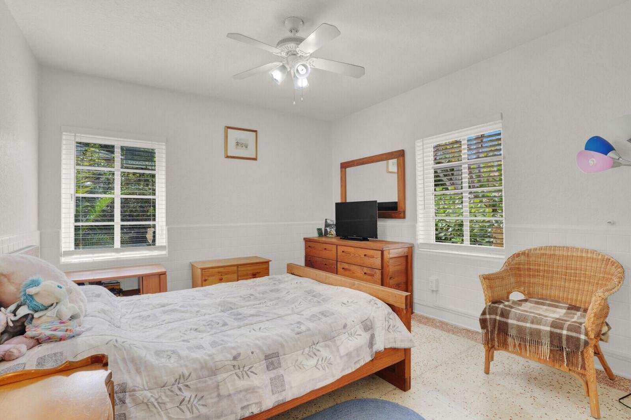 417 N 12th Avenue N, Lake Worth, FL 33460 Photo