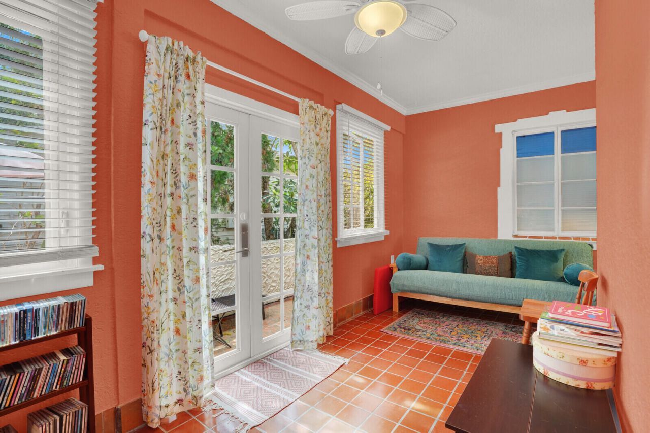 417 N 12th Avenue N, Lake Worth, FL 33460 Photo