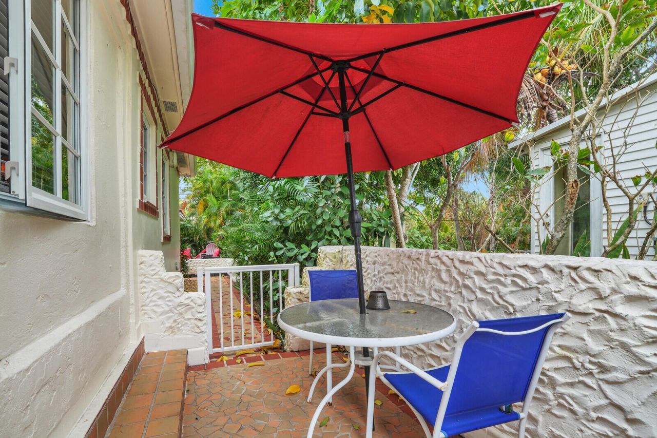 417 N 12th Avenue N, Lake Worth, FL 33460 Photo