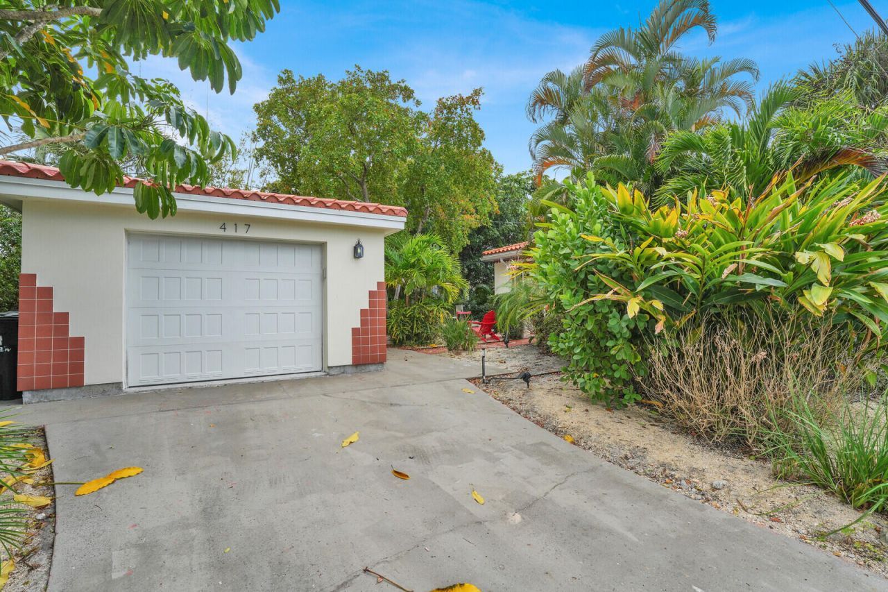 417 N 12th Avenue N, Lake Worth, FL 33460 Photo