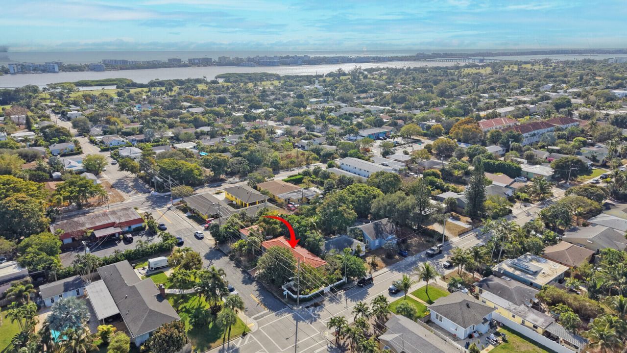 417 N 12th Avenue N, Lake Worth, FL 33460 Photo