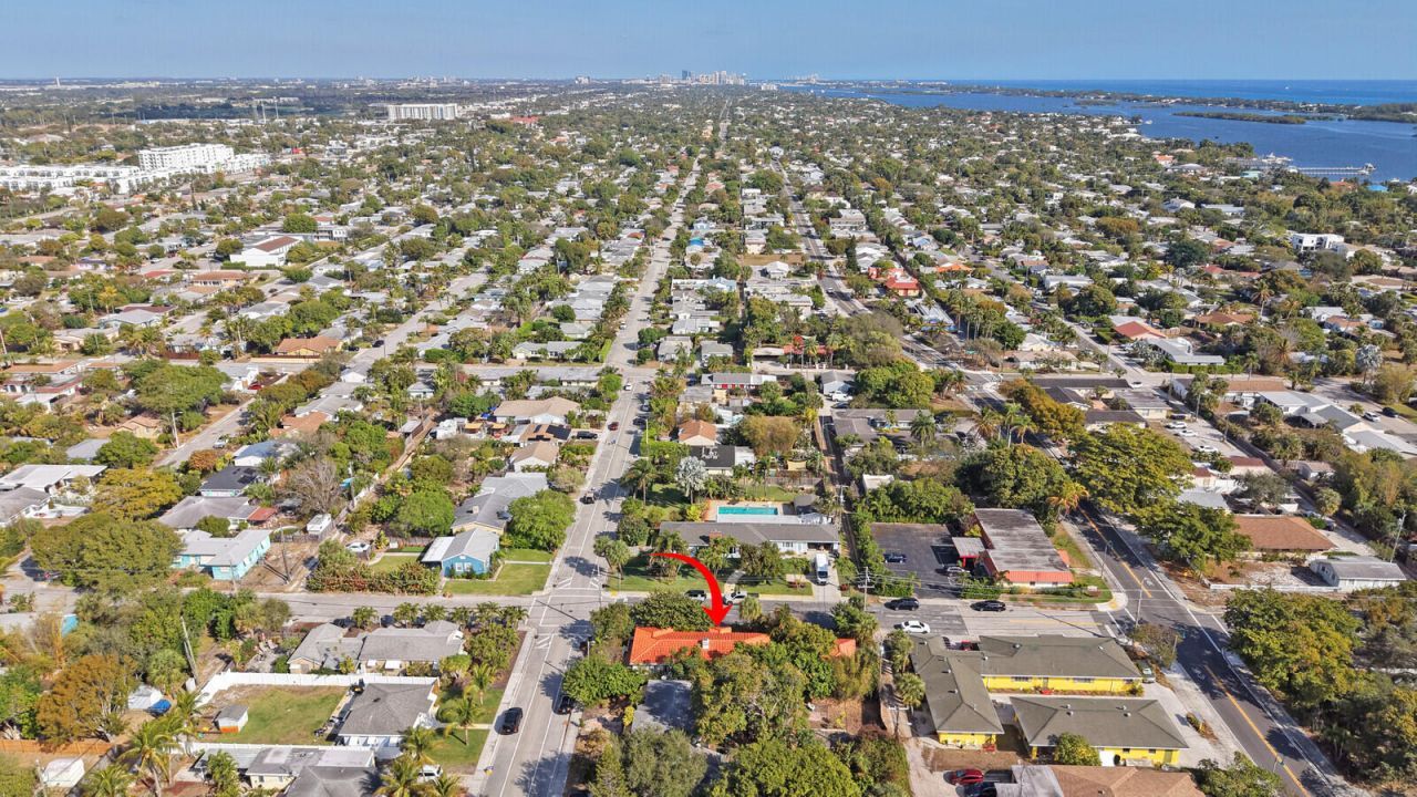 417 N 12th Avenue N, Lake Worth, FL 33460 Photo