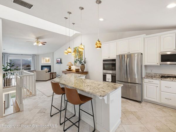 14 W Ridge Court, Parachute, CO 81635