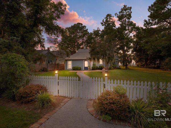 5490 Battles Road, Fairhope, AL 36532