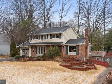 9808 LAUREL STREET, FAIRFAX, VA 22032