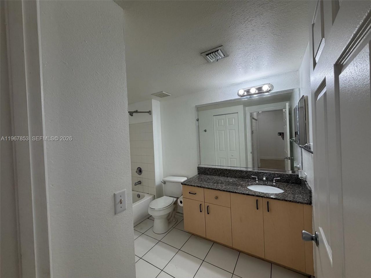 2445 Centergate Dr , Unit 205, Miramar, FL 33025 Photo