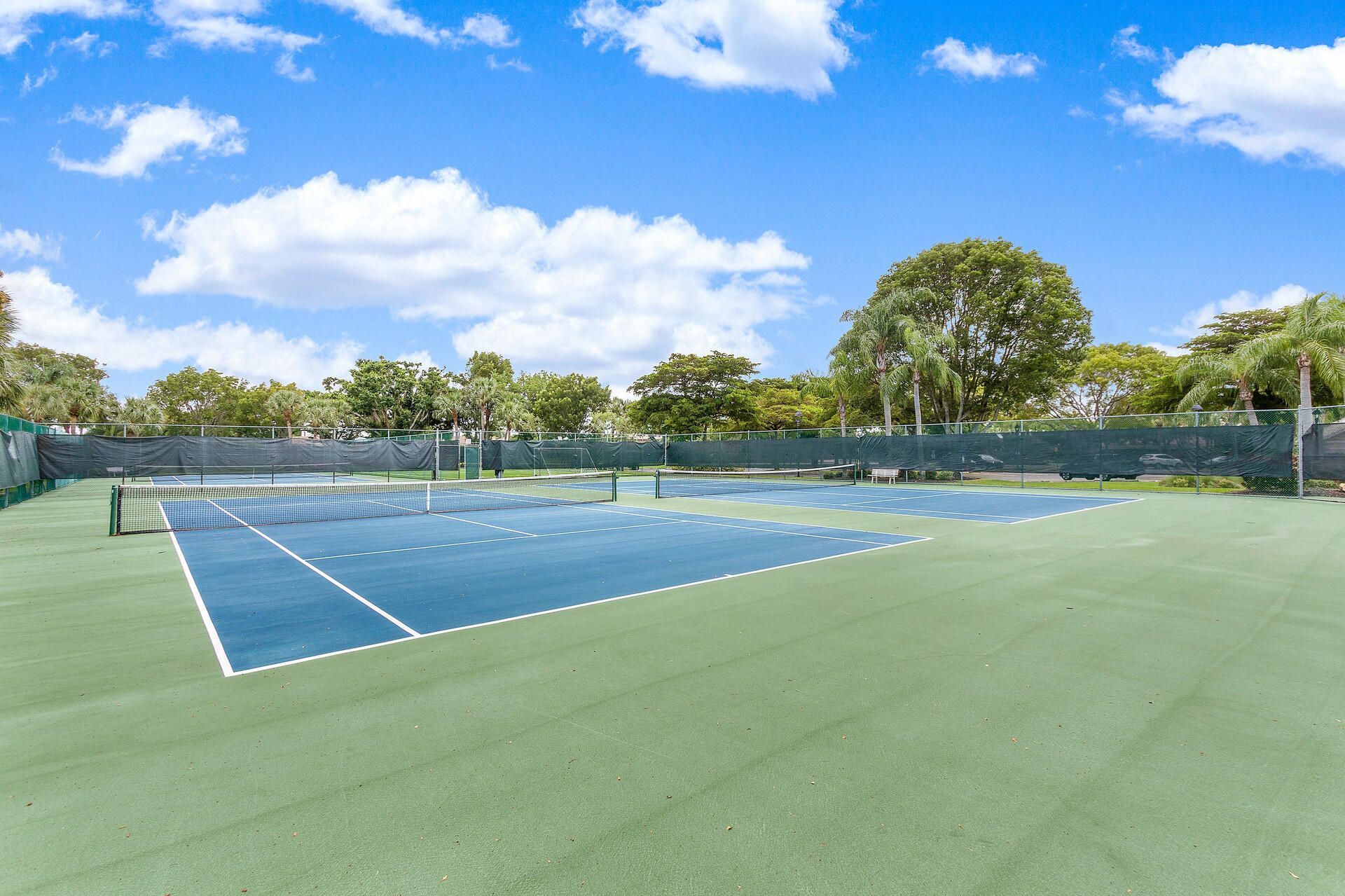 10956 N Danbury Way, Boca Raton, FL 33498 Photo