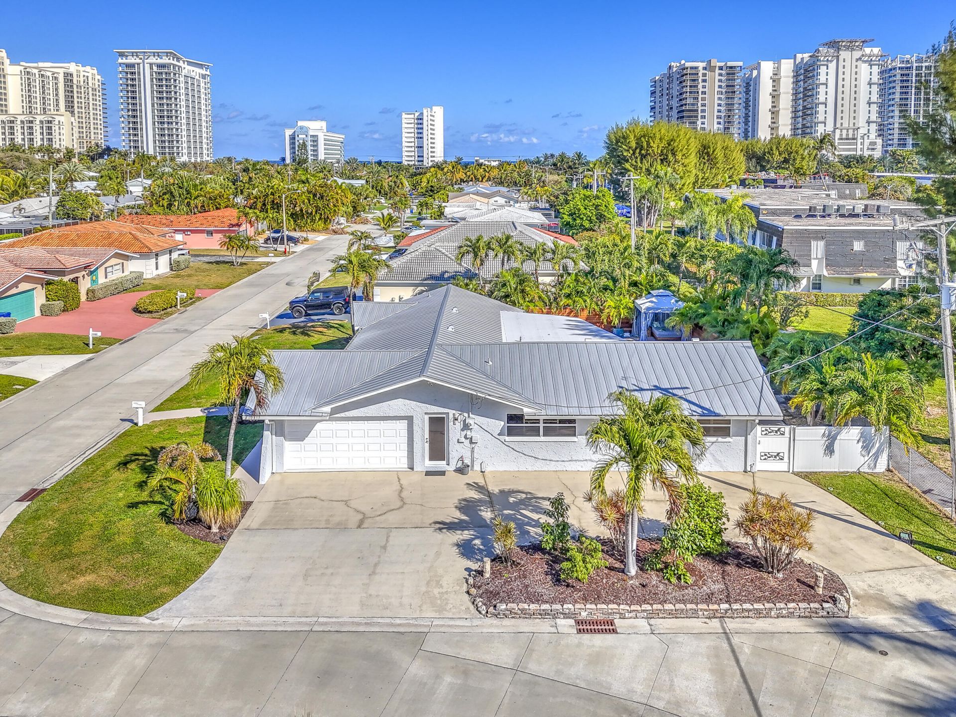 1201 Singer Drive, Singer Island, FL 33404 Photo