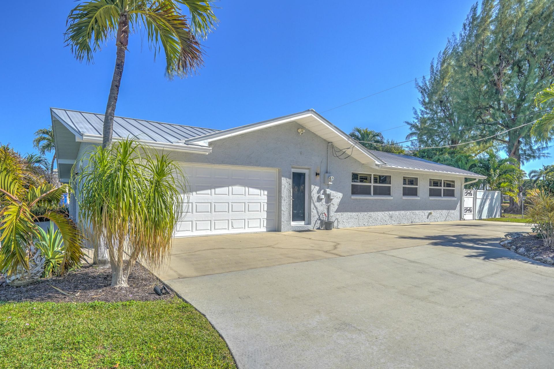 1201 Singer Drive, Singer Island, FL 33404 Photo