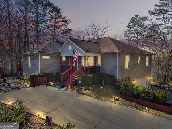 215 Zenith Trail, Ellijay, GA 30540