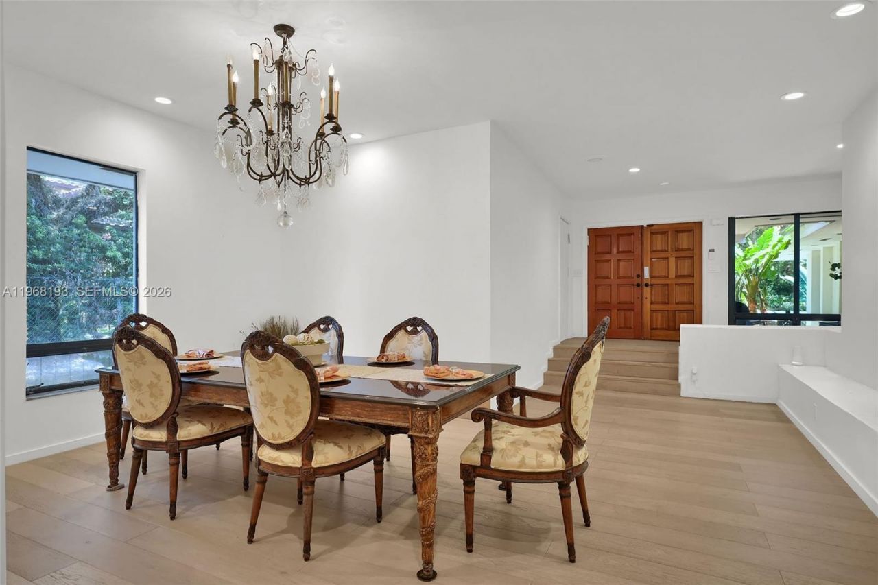 5801 SW 37th Terrace, Fort Lauderdale, FL 33312 Photo