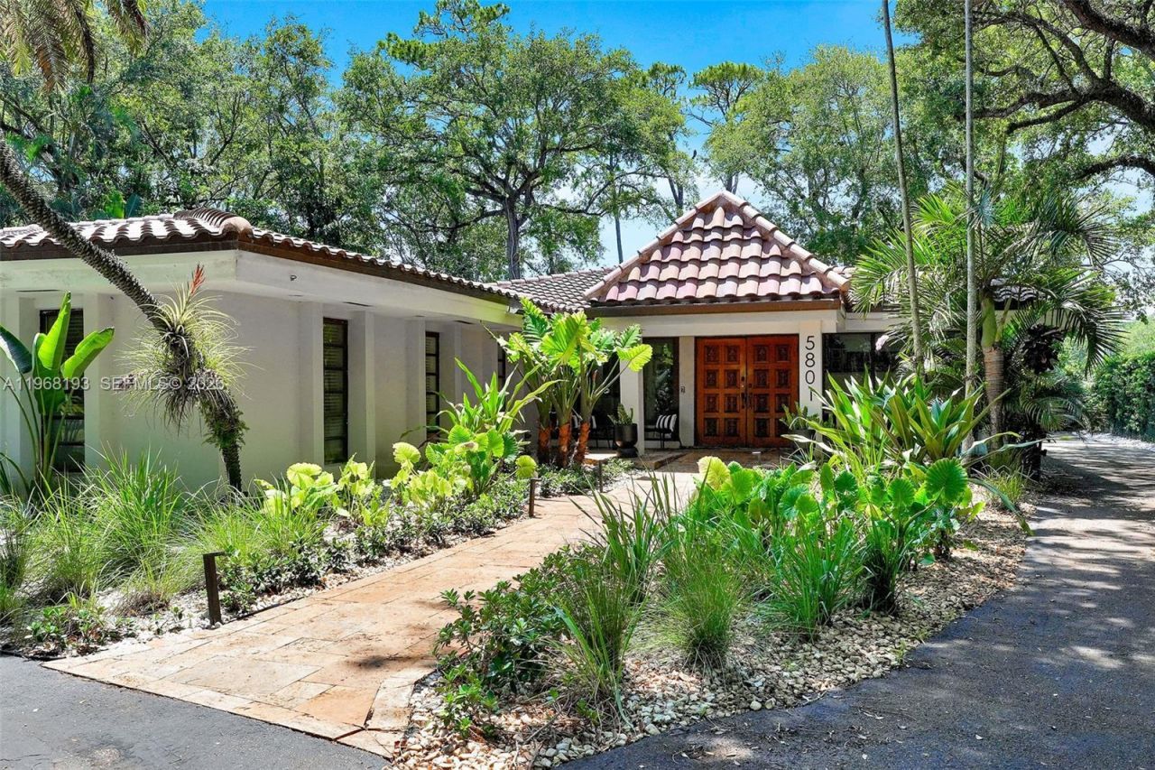 5801 SW 37th Terrace, Fort Lauderdale, FL 33312 Photo