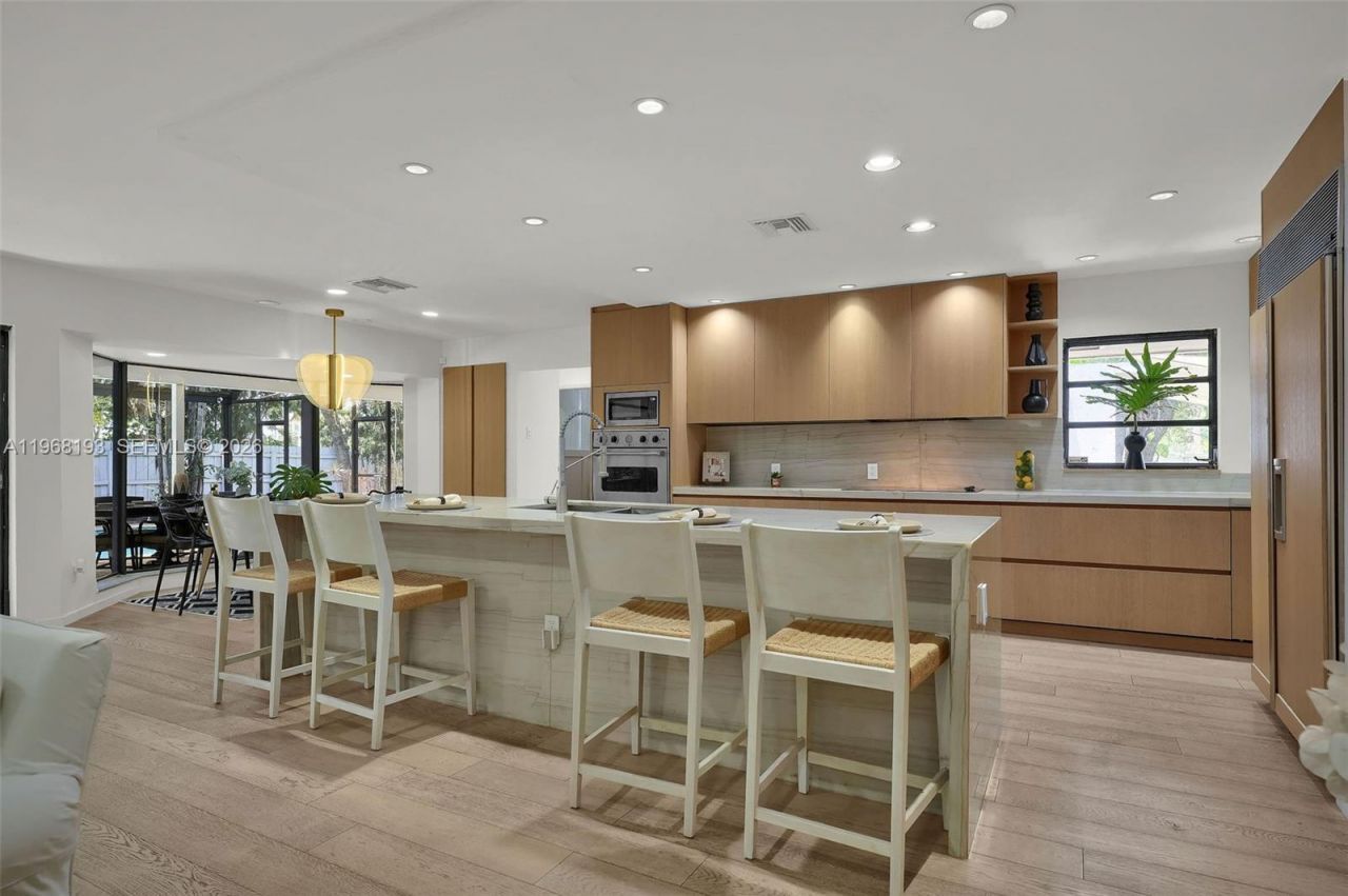 5801 SW 37th Terrace, Fort Lauderdale, FL 33312 Photo