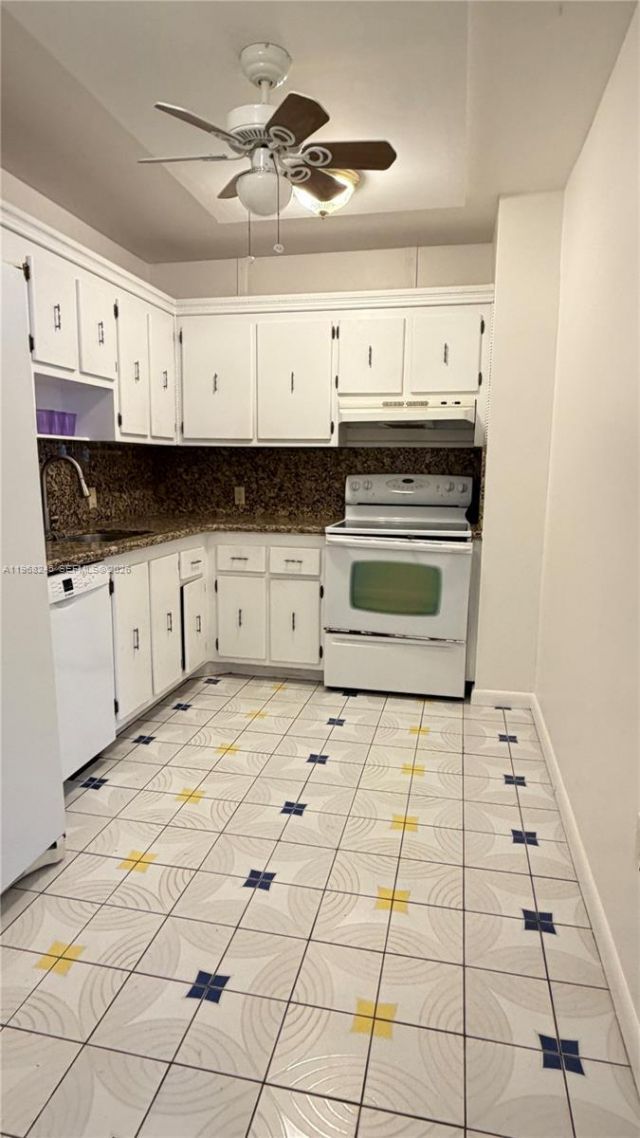 20100 W Country Club Dr , Unit 807, Aventura, FL 33180 Photo