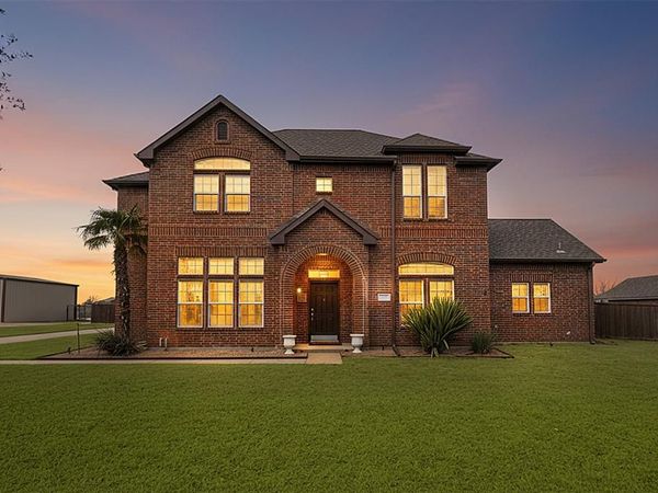 115 Loycie Circle, Waxahachie, TX 75165