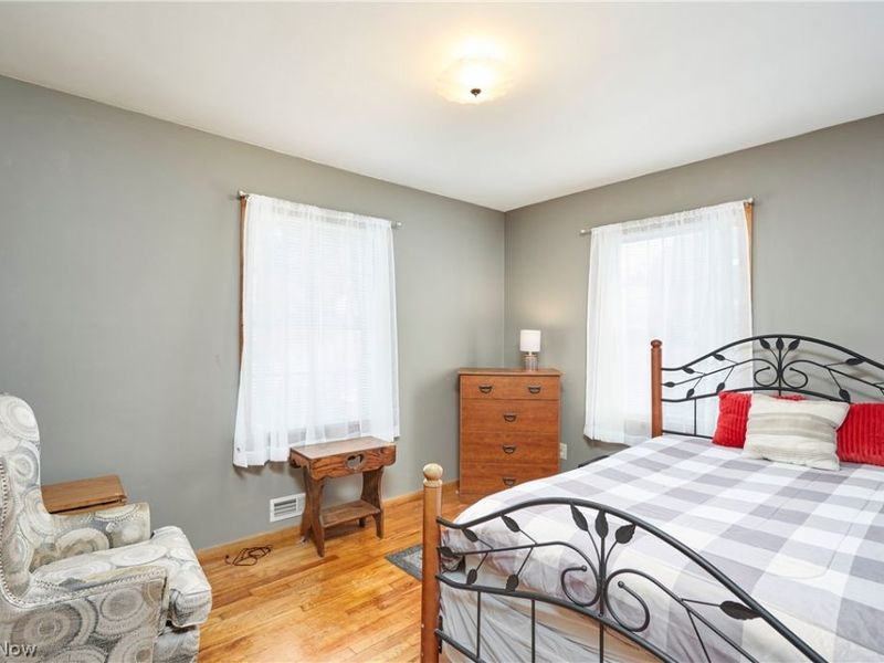 507 E Ford Avenue, Barberton, OH 44203 Photo 10