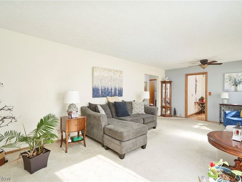 507 E Ford Avenue, Barberton, OH 44203 Photo 6