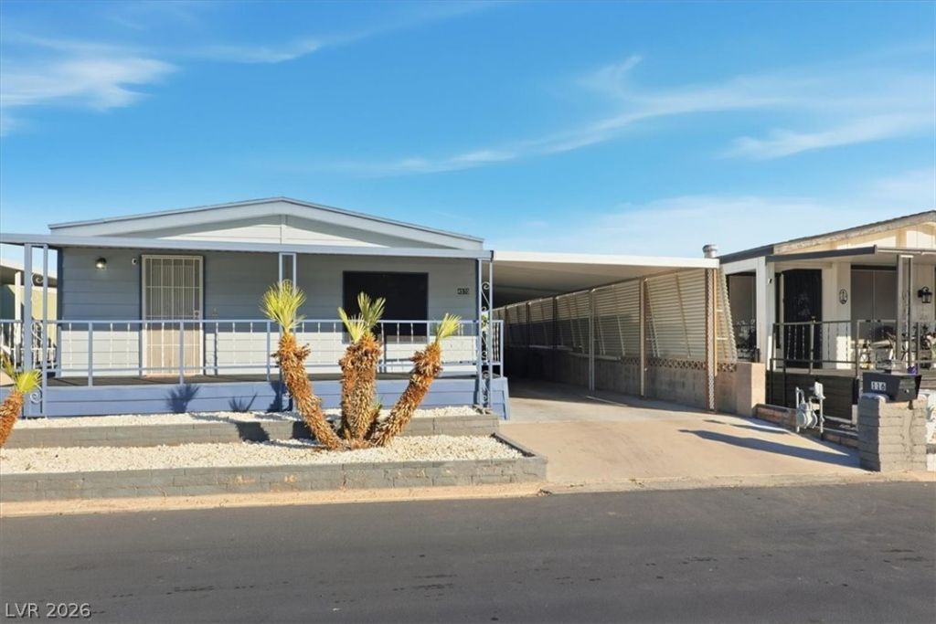 4570 Royal Ridge Avenue, Las Vegas, NV 89103 Main Photo