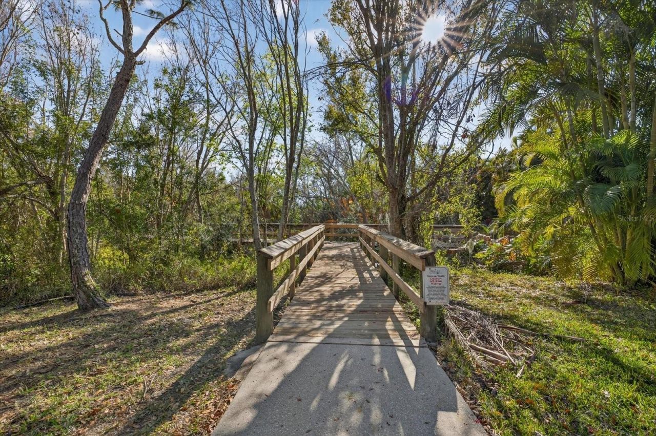 719 Misty Pond Court, Bradenton, FL 34212 Photo