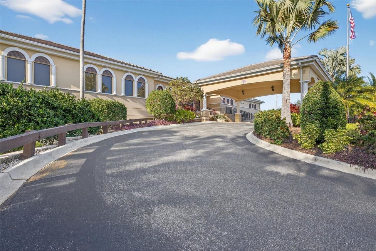 719 Misty Pond Court, Bradenton, FL 34212 Photo