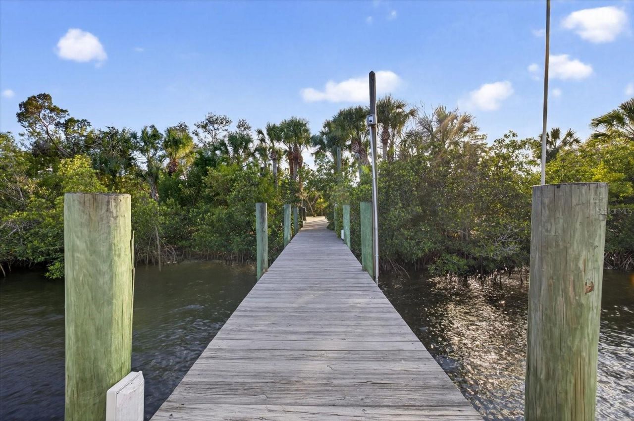 719 Misty Pond Court, Bradenton, FL 34212 Photo