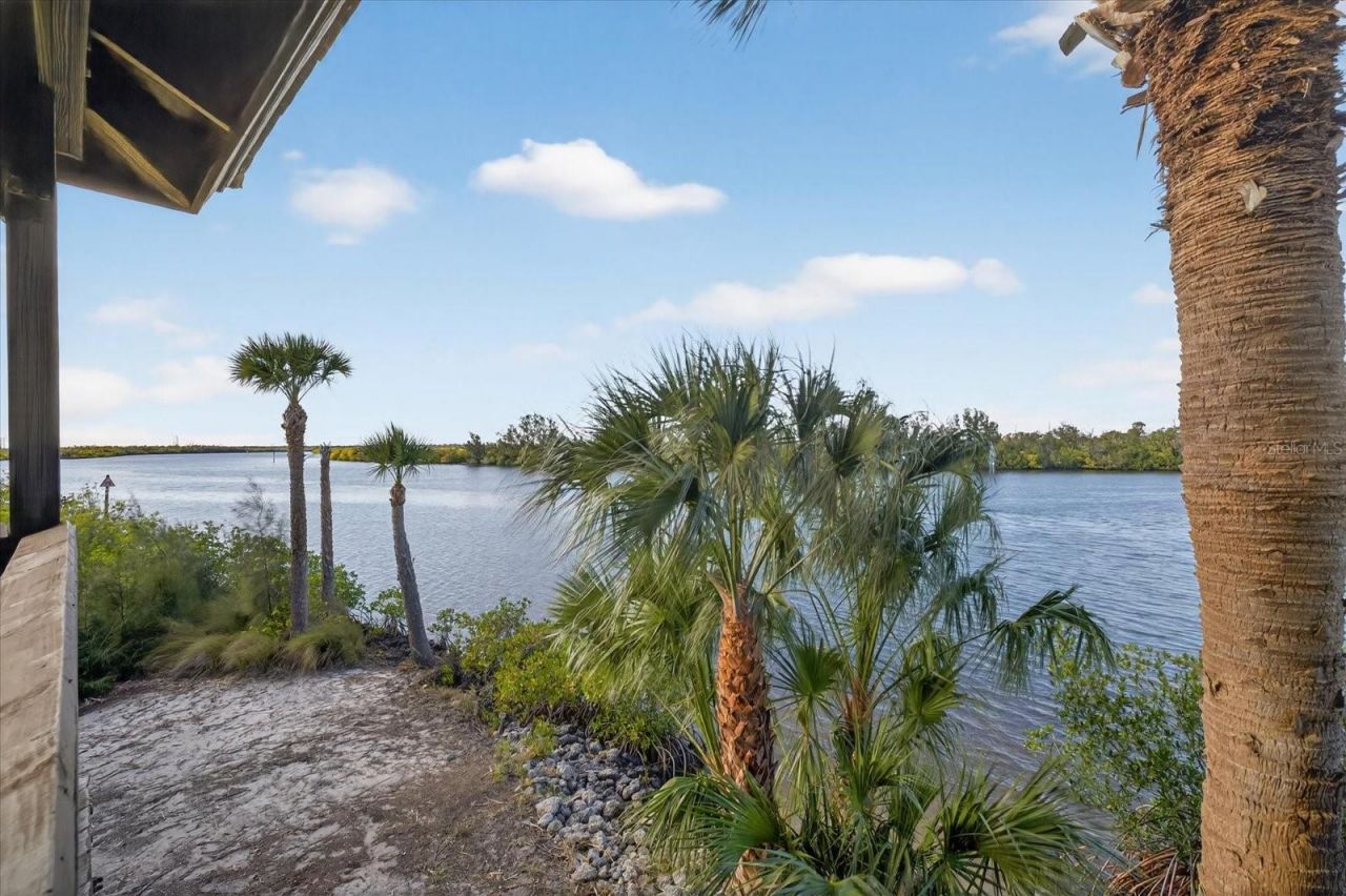 719 Misty Pond Court, Bradenton, FL 34212 Photo