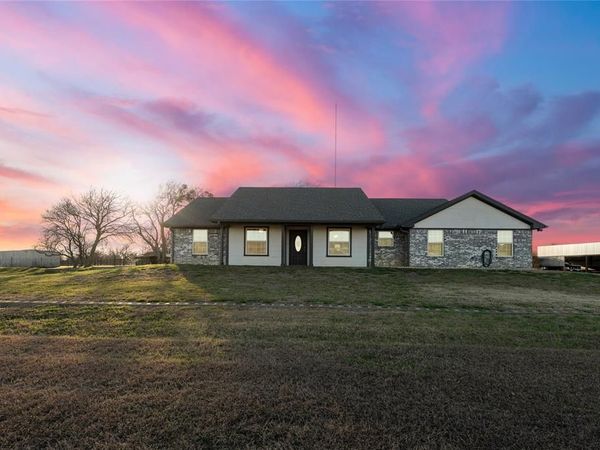2122 Tower Drive , Moody, TX 76557