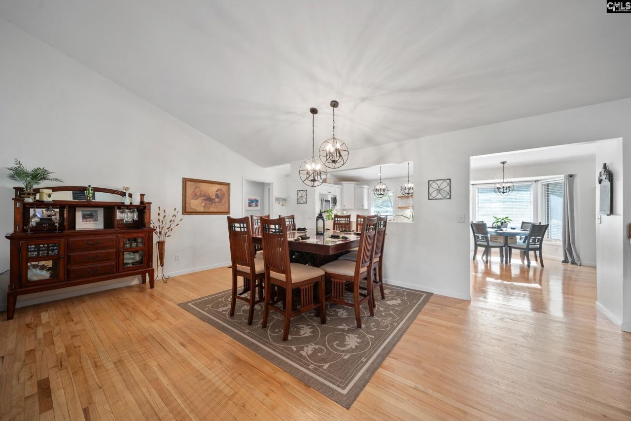 370 Chapel Creek Drive  Photo 15