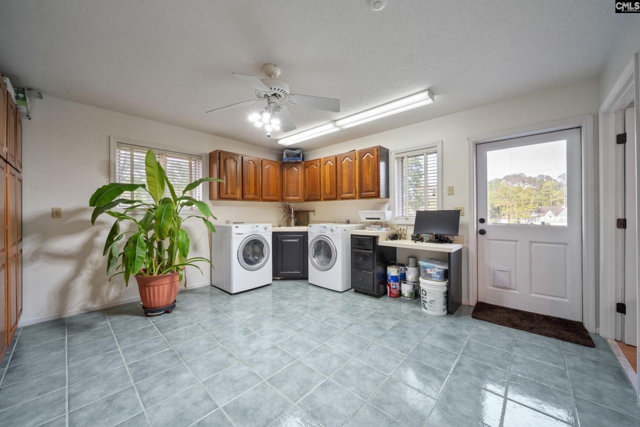 370 Chapel Creek Drive  Photo 34